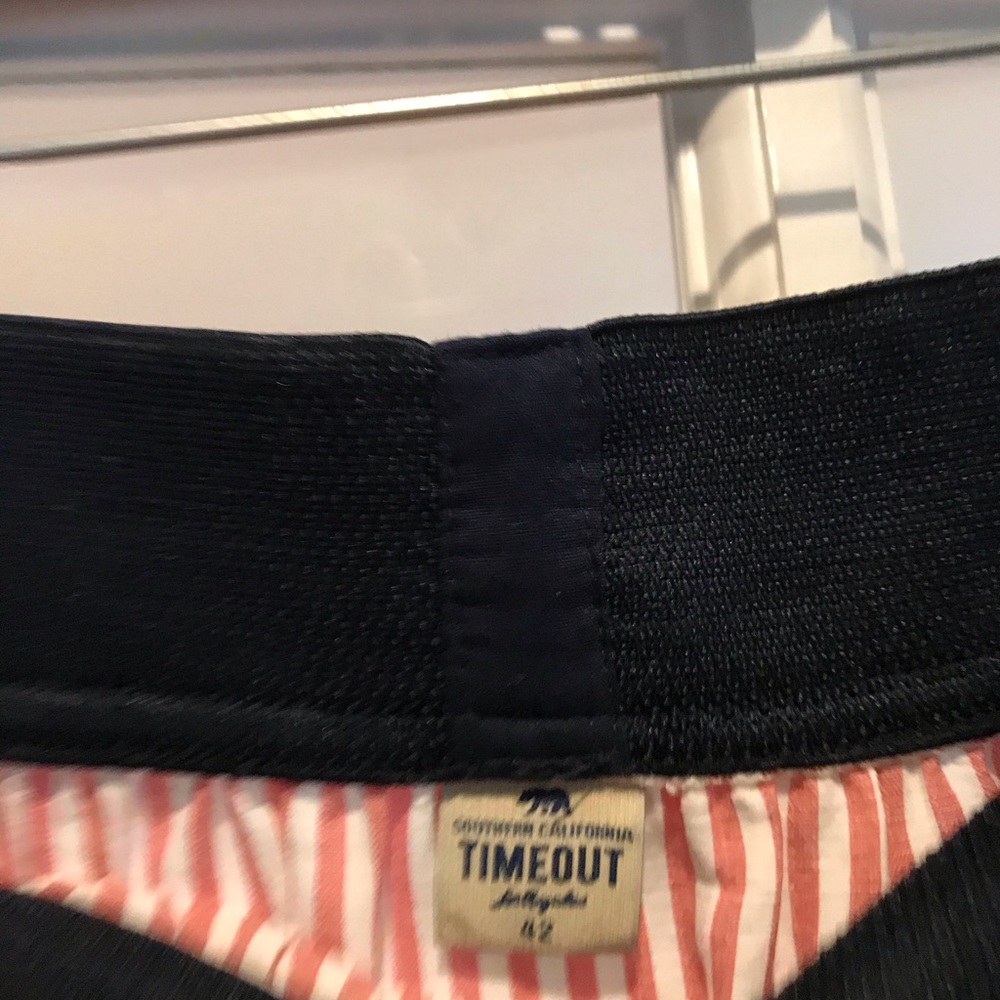 Time Out skirt - Picture 2 of 4